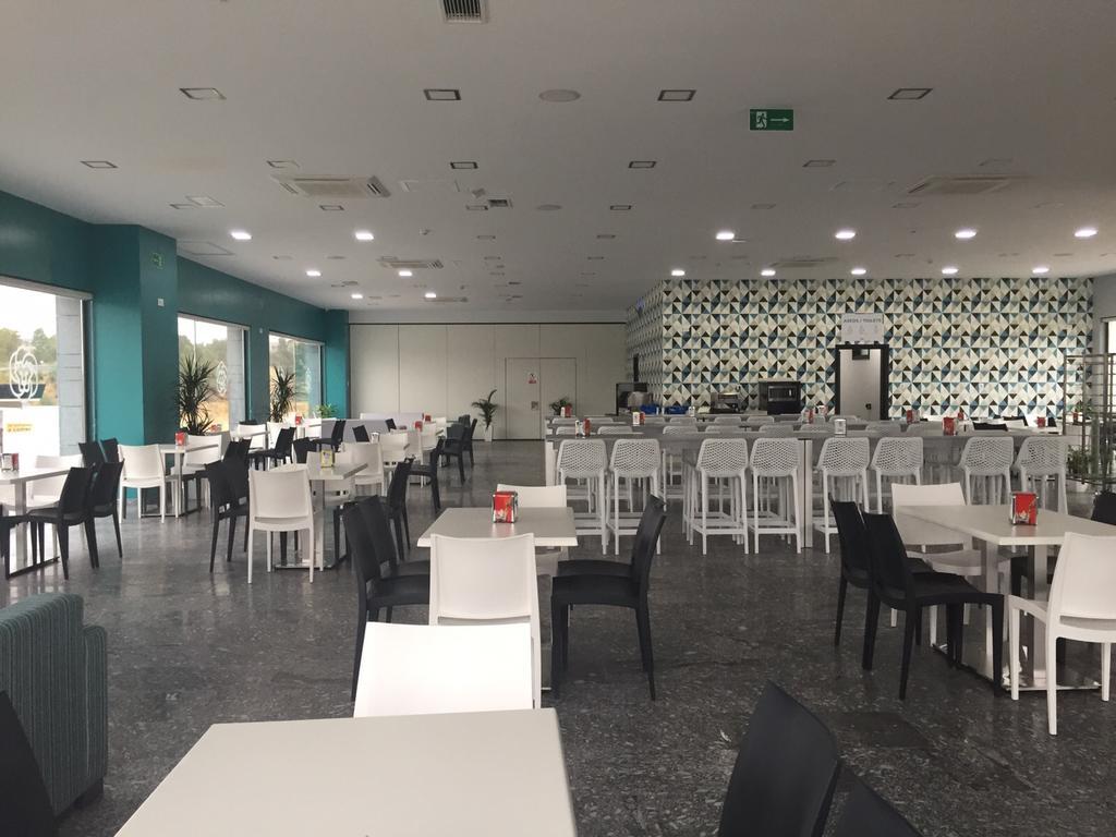 מלון מונסטריו Complejo Leo 24H מראה חיצוני תמונה